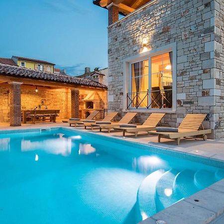 Moderne Istrische Steinvilla - 4 Sterne Mit Privatem, Beheizbaren Pool & Meerblick Kavran Dış mekan fotoğraf
