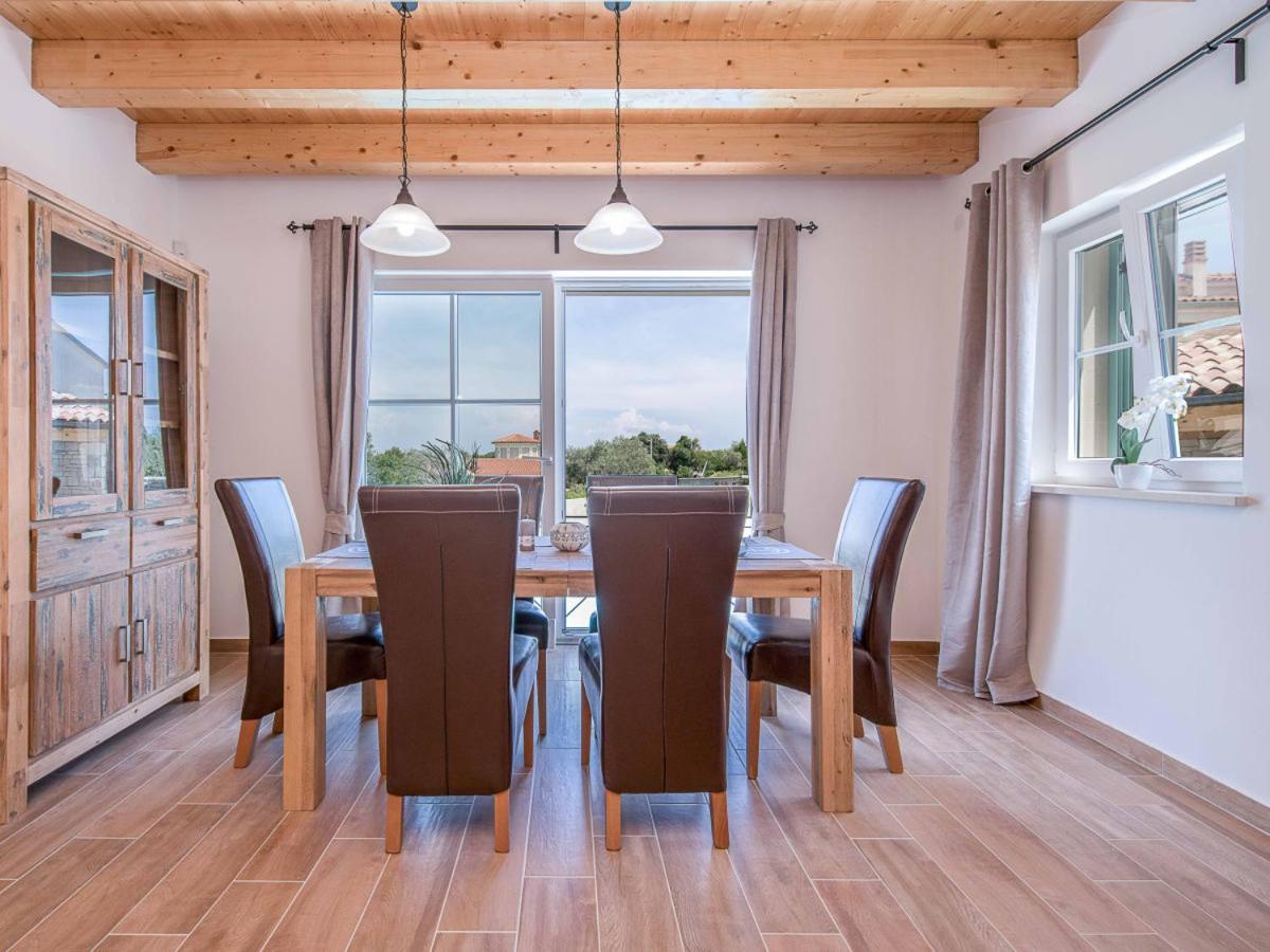 Moderne Istrische Steinvilla - 4 Sterne Mit Privatem, Beheizbaren Pool & Meerblick Kavran Dış mekan fotoğraf